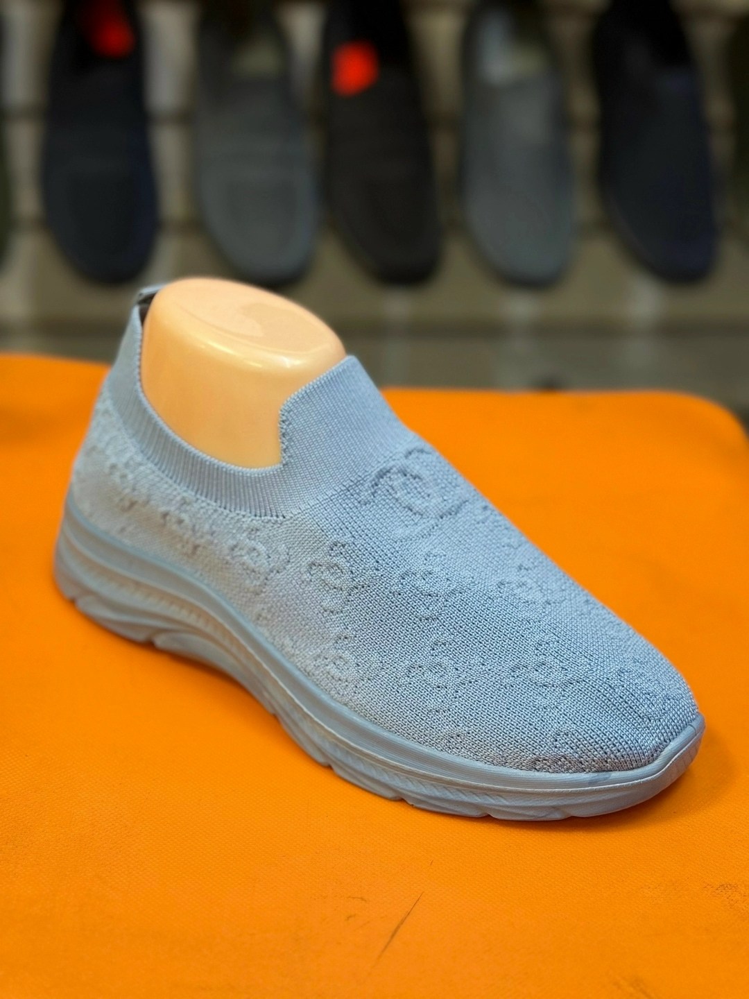 ,слипоны женские,спортивная ,слипоны ,женская