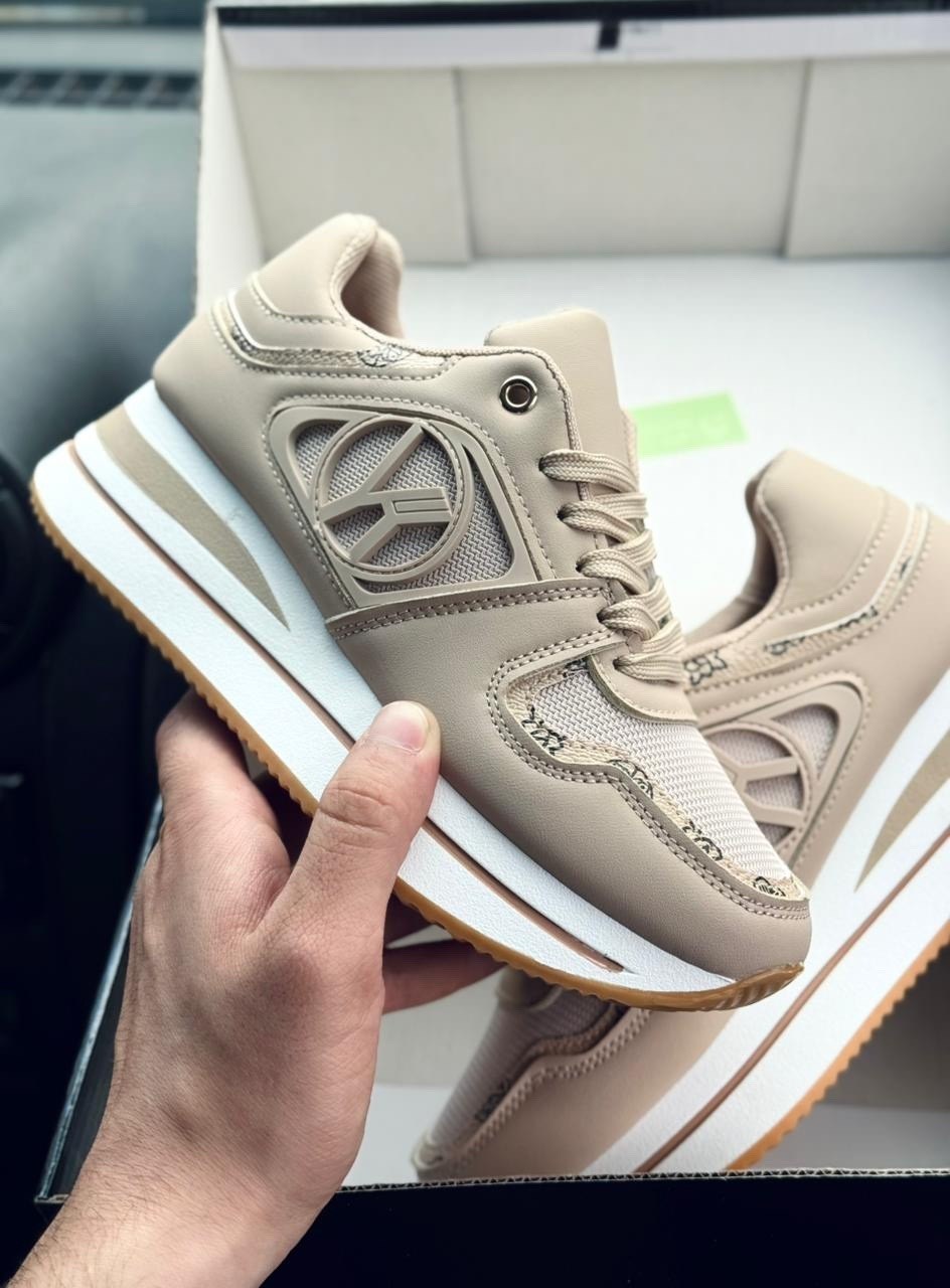 ,женские кроссовки,кроссовки эко кожа,кроссовки эко,кроссовки бежевые