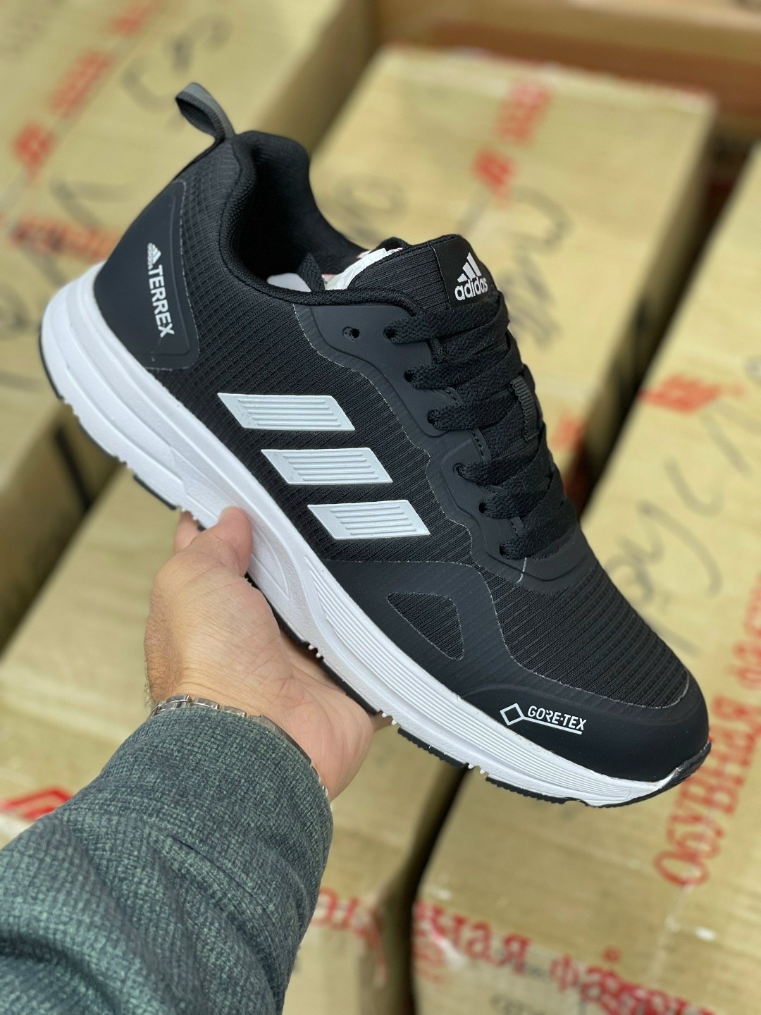 мужские кроссовки adidas,кроссовки adidas,адидас мужские кроссовки,кроссовки адидас,кроссовки