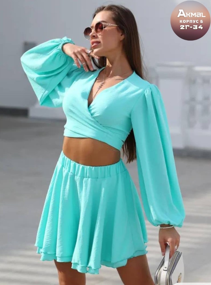 летний костюм с юбкой,костюм с юбкой,летний костюм атласный с шортами и блузкой на завязках,костюм с топом и юбкой,летний костюм