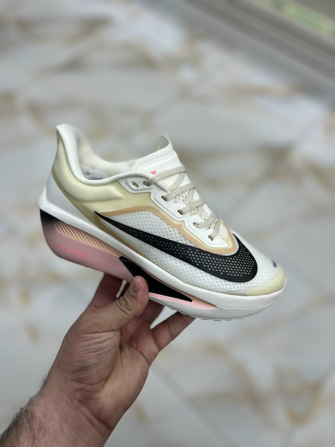 кроссовки,кроссовки nike zoom fly,nike кроссовки,кроссовки для фитнеса,спортивные кроссовки