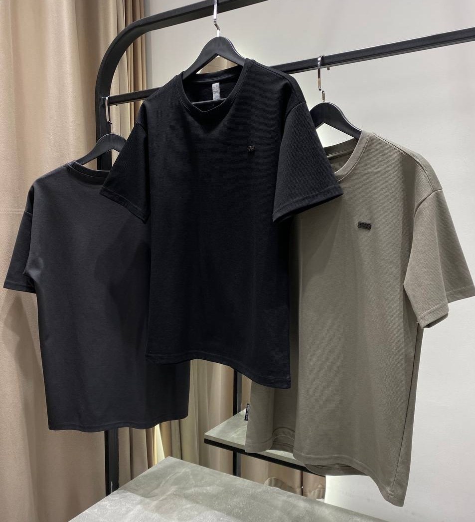 мужская футболка,мужская мода,брюки мужские спортивные,брюки мужские,спортивные брюки