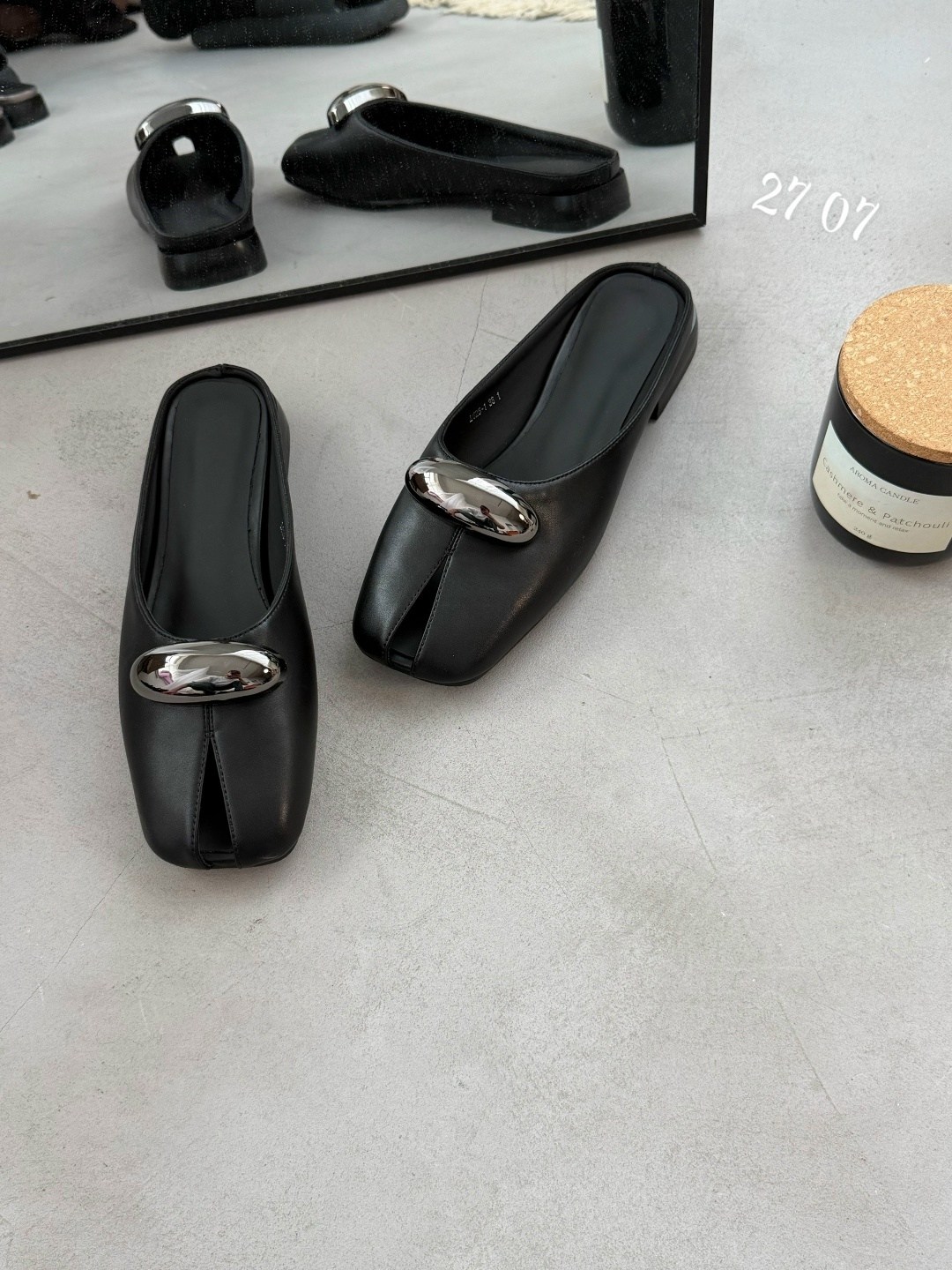 мюли женские,женские шлепанцы,модные шлепанцы,,модные тапочки