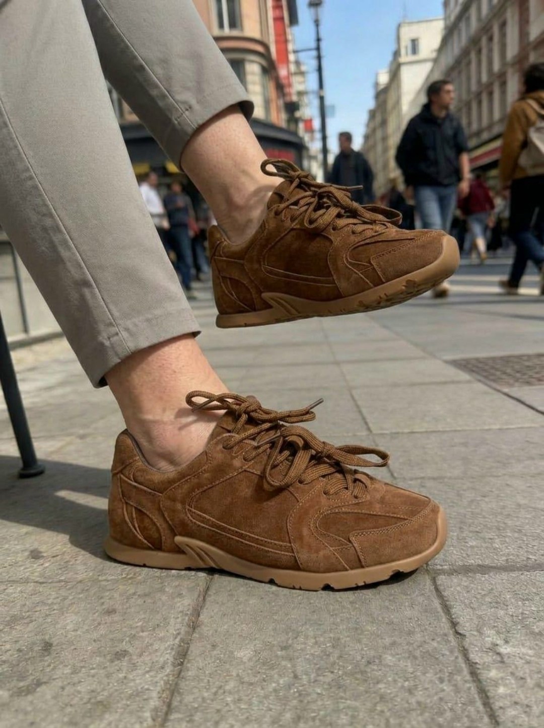 ,замшевые кроссовки,коричневые кроссовки,мужские коричневые замшевые кроссовки prada trail,кроссовки повседневные