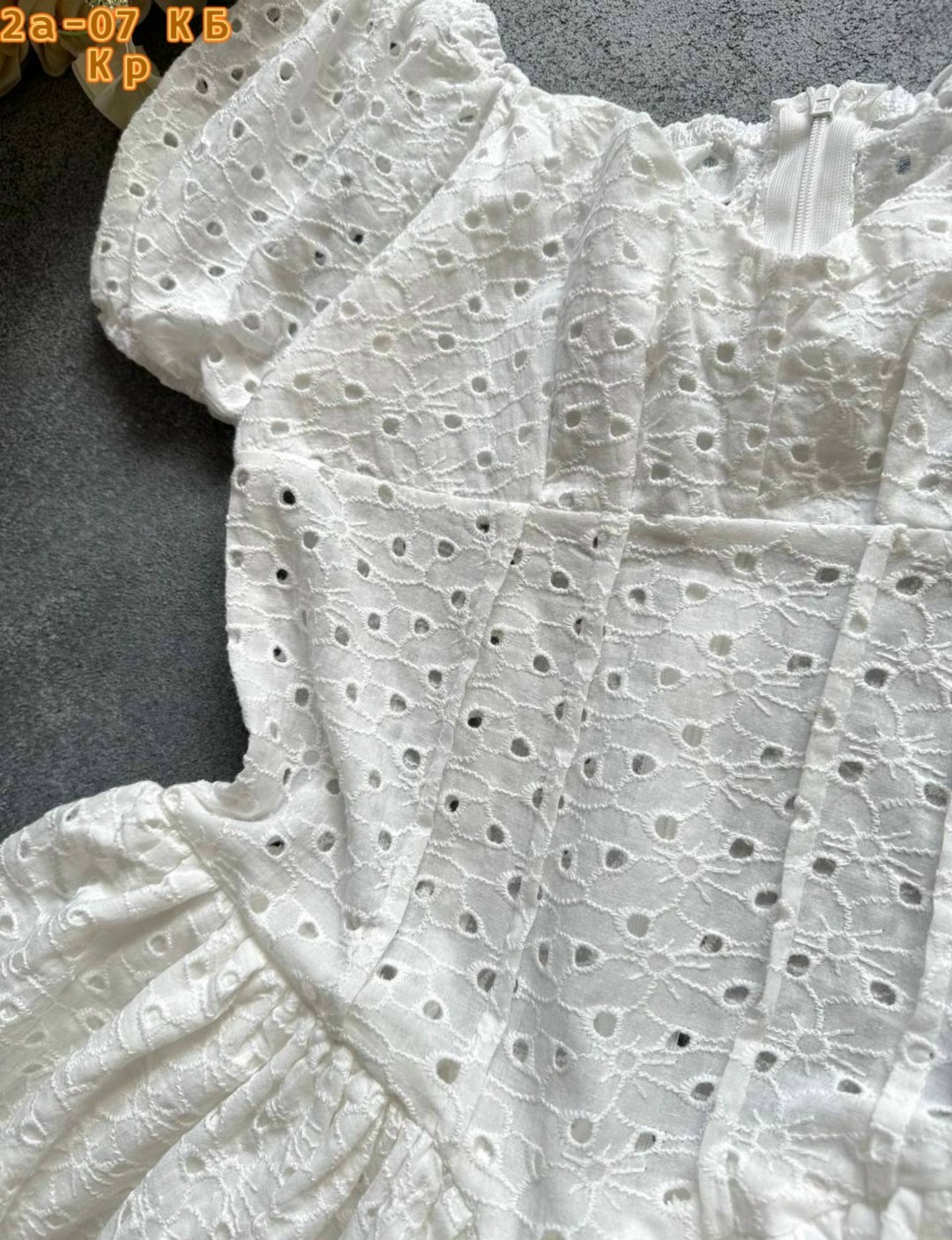 короткие летние платья,летние наряды,девушка в платье летнем,платье летнее,кружевное платье