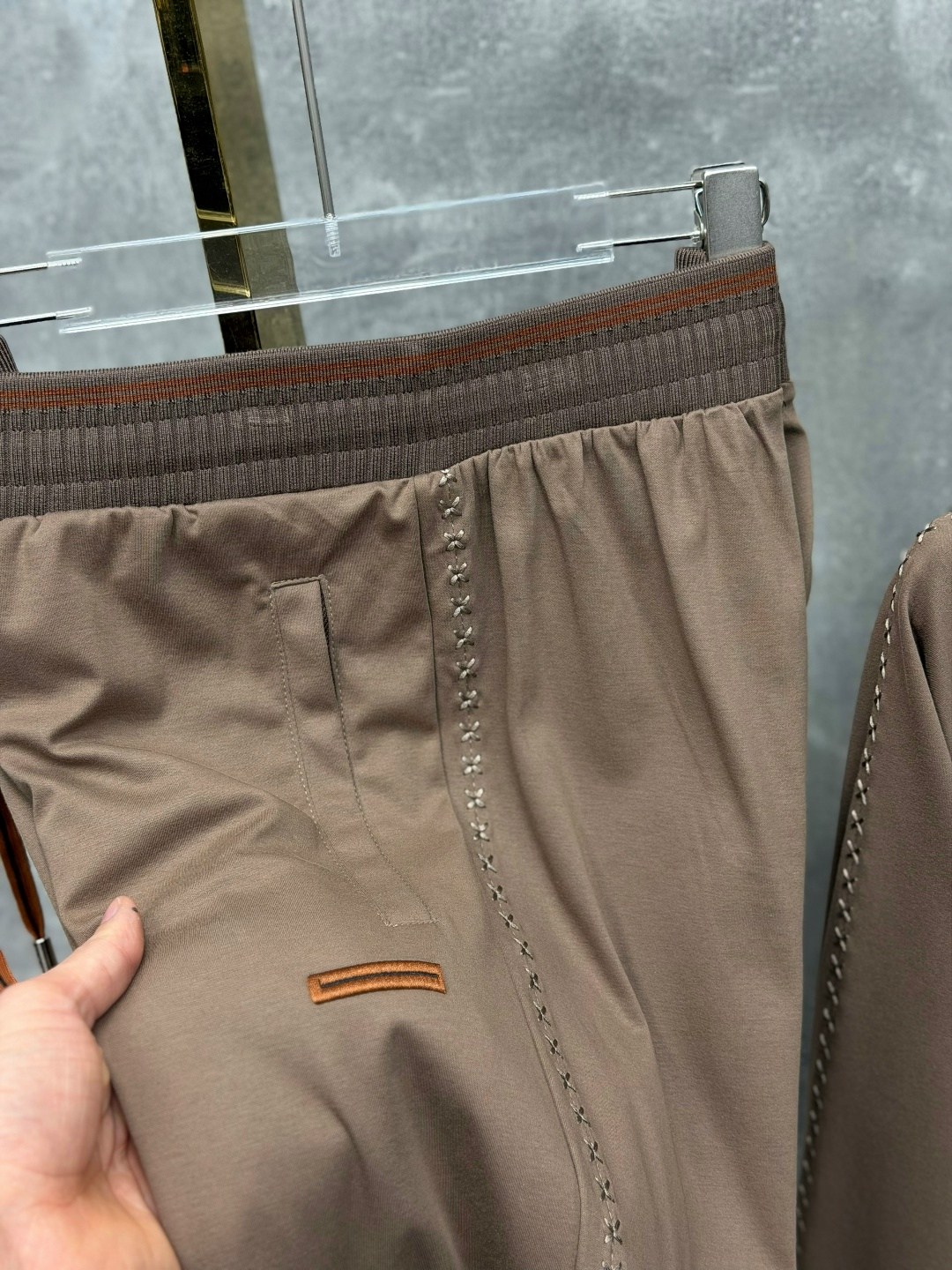 спортивный костюм brunello cucinelli,костюм спортивный loro piana,костюм brunello cucinelli,костюм loro piana,костюм спортивный