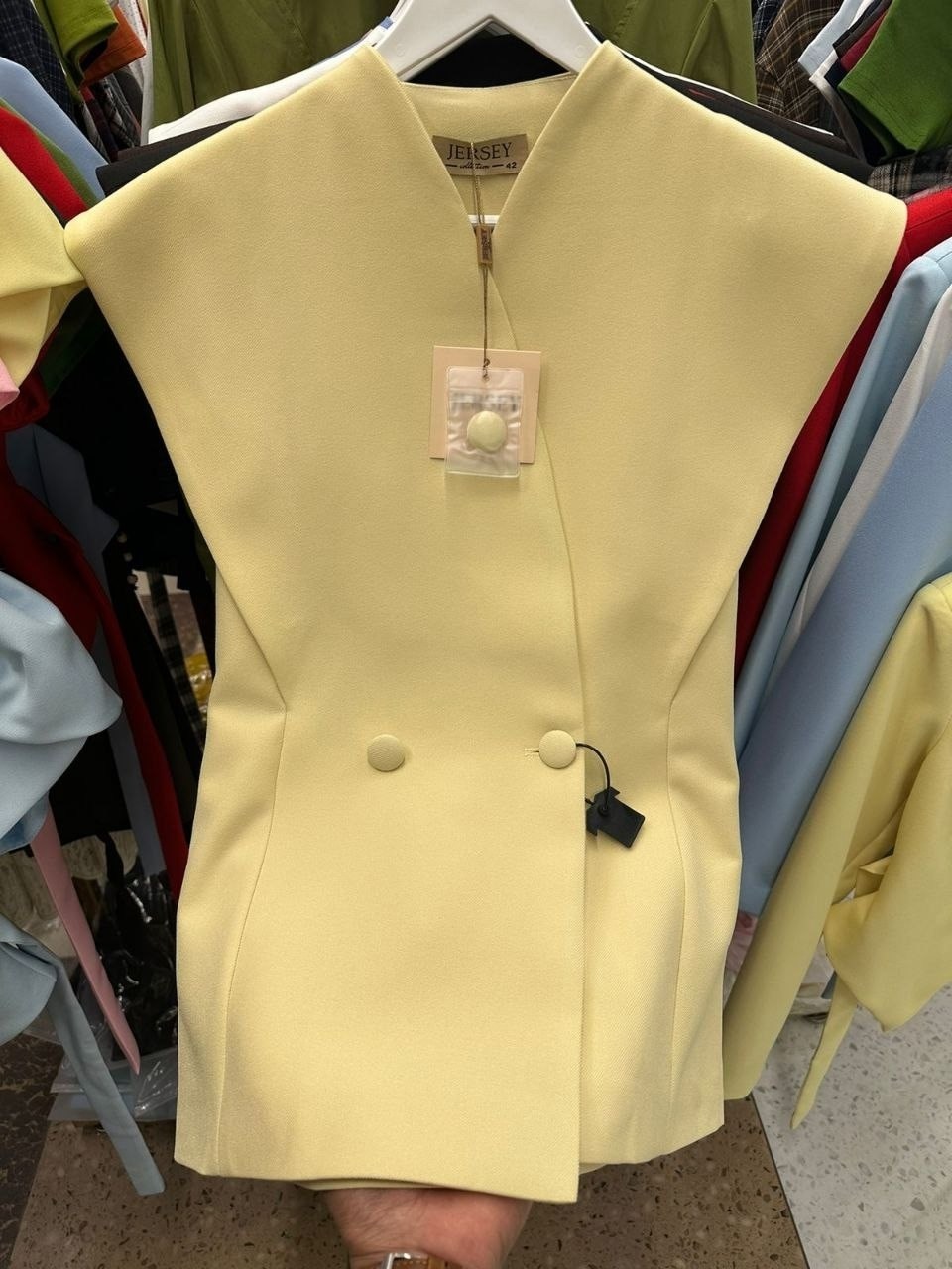 женские жилеты,жилет,удлиненный жилет,жилетка женская,жилетка