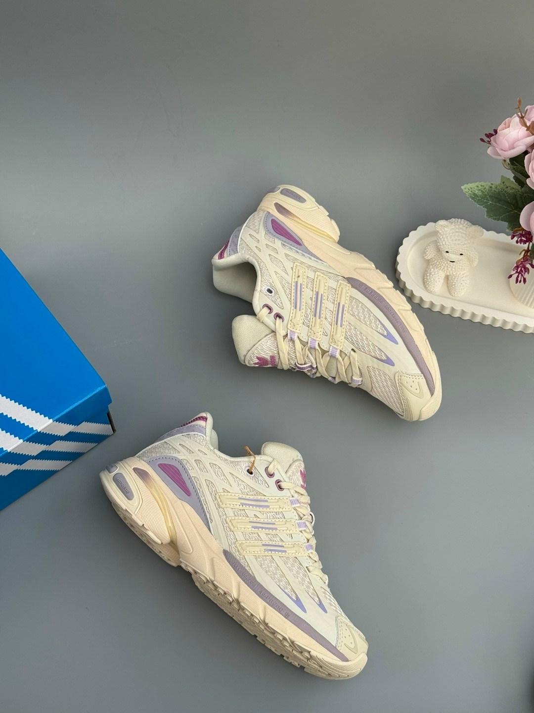 кроссовки женские adidas,кроссовки adidas,кроссовки adidas original,кроссовки женские,кроссовки adidas response cl