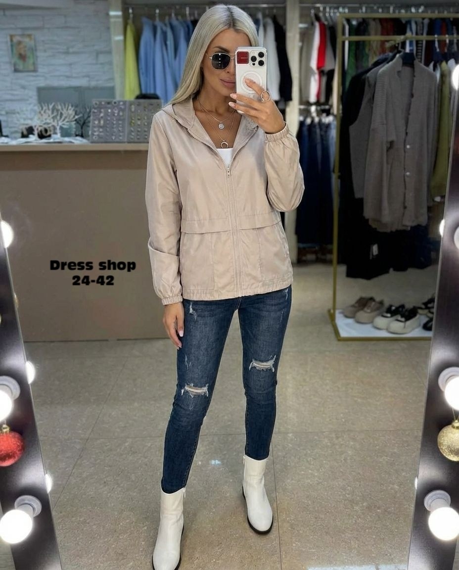 женская куртка,ветровка женская,куртка женская бомбер,куртка,легкая куртка