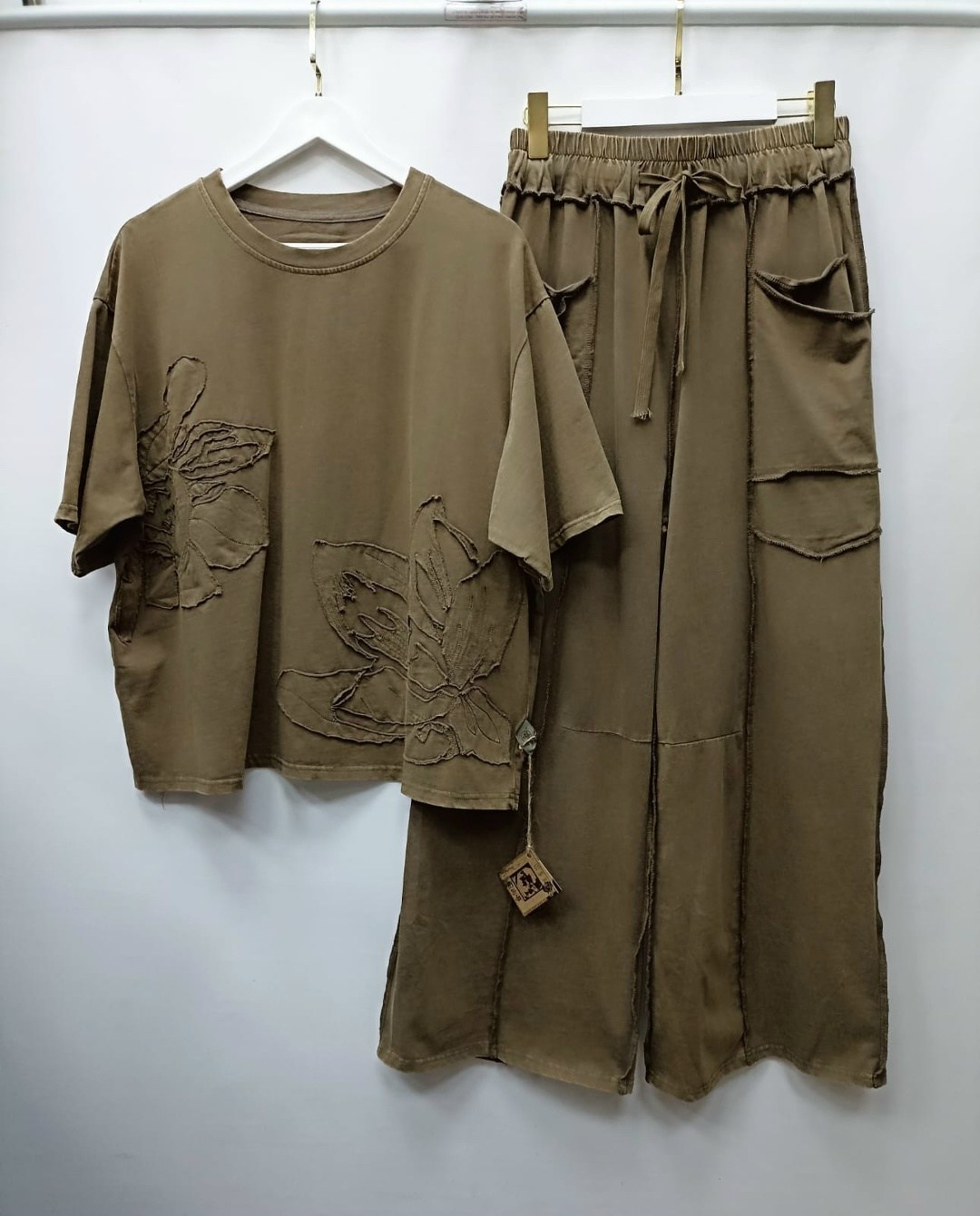 джинсовый костюм женский,женский джинсовый костюм из 2 предметов,джинсовые костюмы,женский джинсовый костюм из двух предметов,джинсовый комплект из двух предметов женский летний костюм