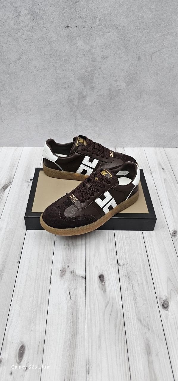 ,fendi кроссовки,низкие кроссовки,повседневные кроссовки,кеды elisabetta franchi лх721