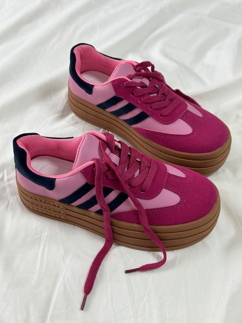 ,женские кроссовки,кроссовки адидас женские 2026,спортивная ,adidas gazelle