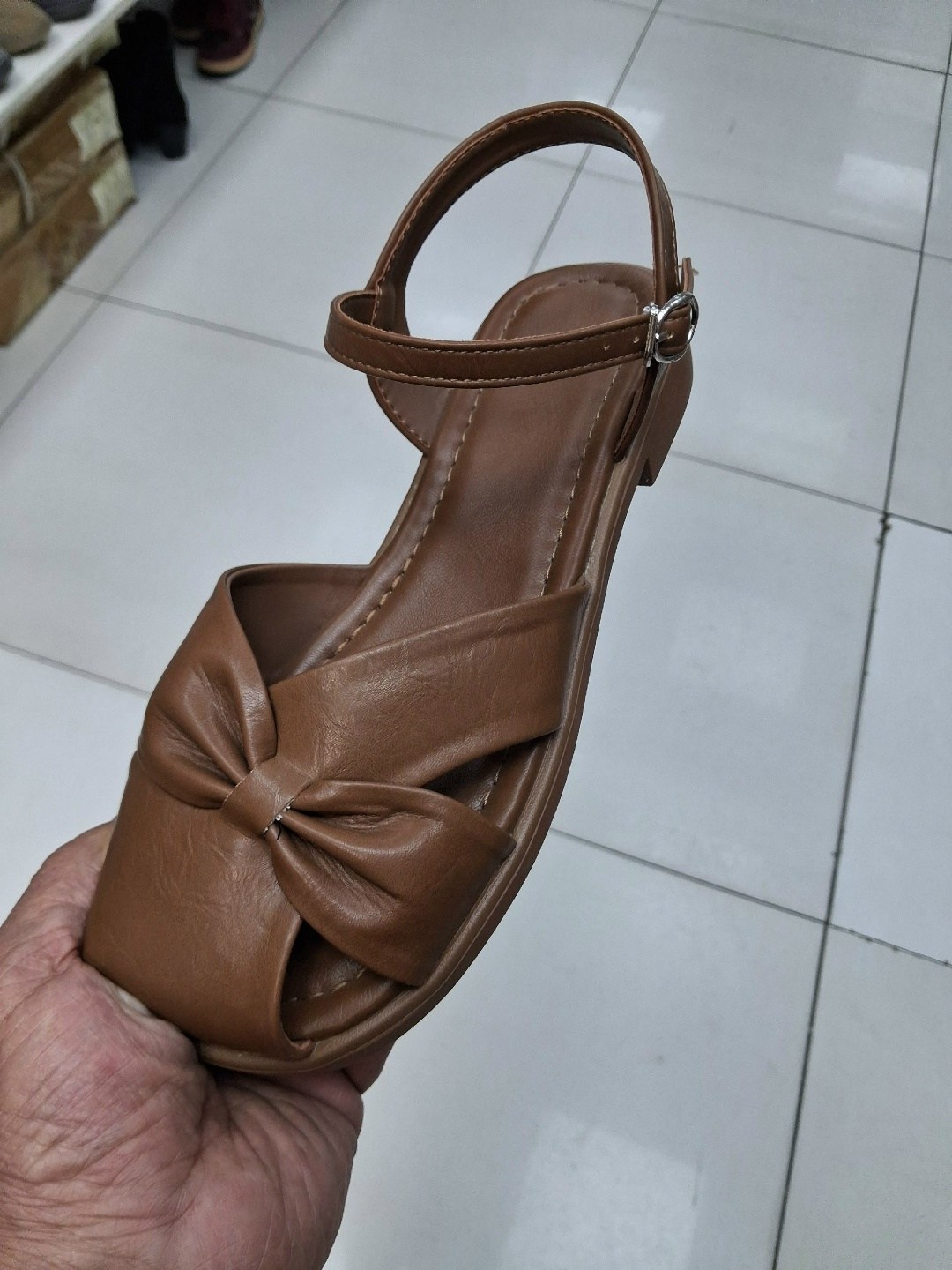 женские сандалии,женские босоножки,сандалии,босоножки подио,модные босоножки