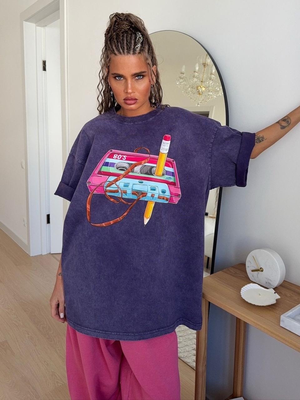 футболки оверсайз женские,оверсайз футболка,футболки модные,стильная футболка с принтом