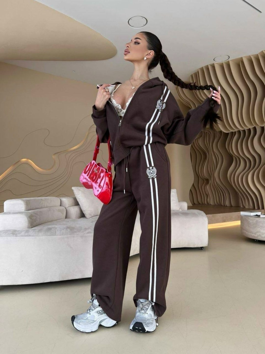 стильные костюмы,женский спортивный костюм,спортивный костюм,костюм белый,женский костюм