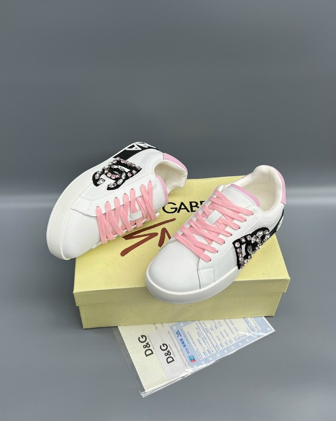 кроссовки dolce&gabbana,dolce gabbana кроссовки женские,кроссовки дольче габбана женские,кроссовки dolce gabbana кеды,кеды дольче габбана женские