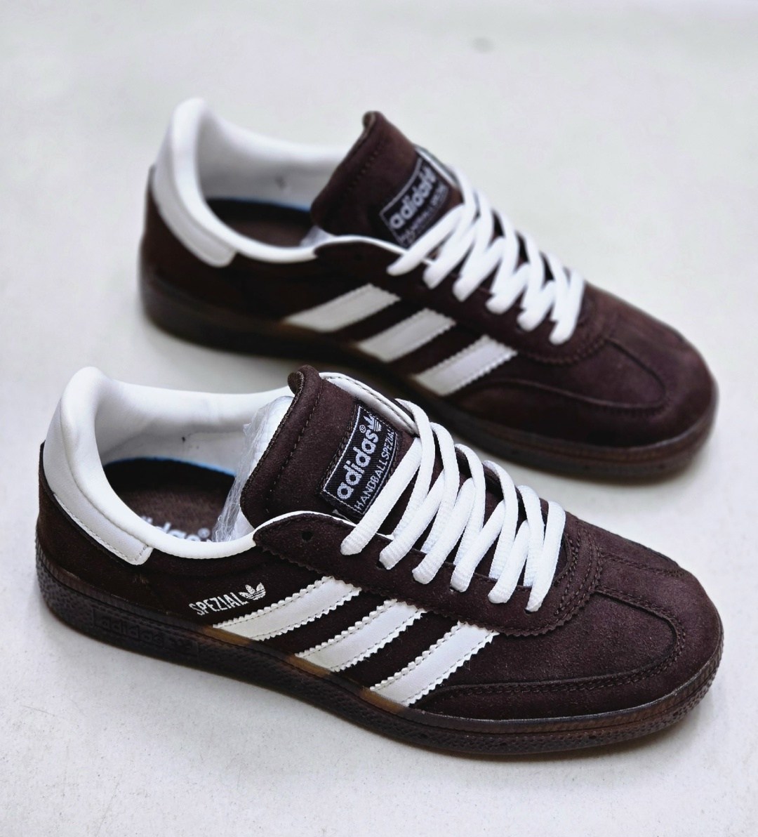 мужские кроссовки adidas handball spezial shoes коричневые,кроссовки adidas spezial,кроссовки adidas spezial коричневый,кроссовки spezial низкие спортивные adidas,adidas handball spezial brown