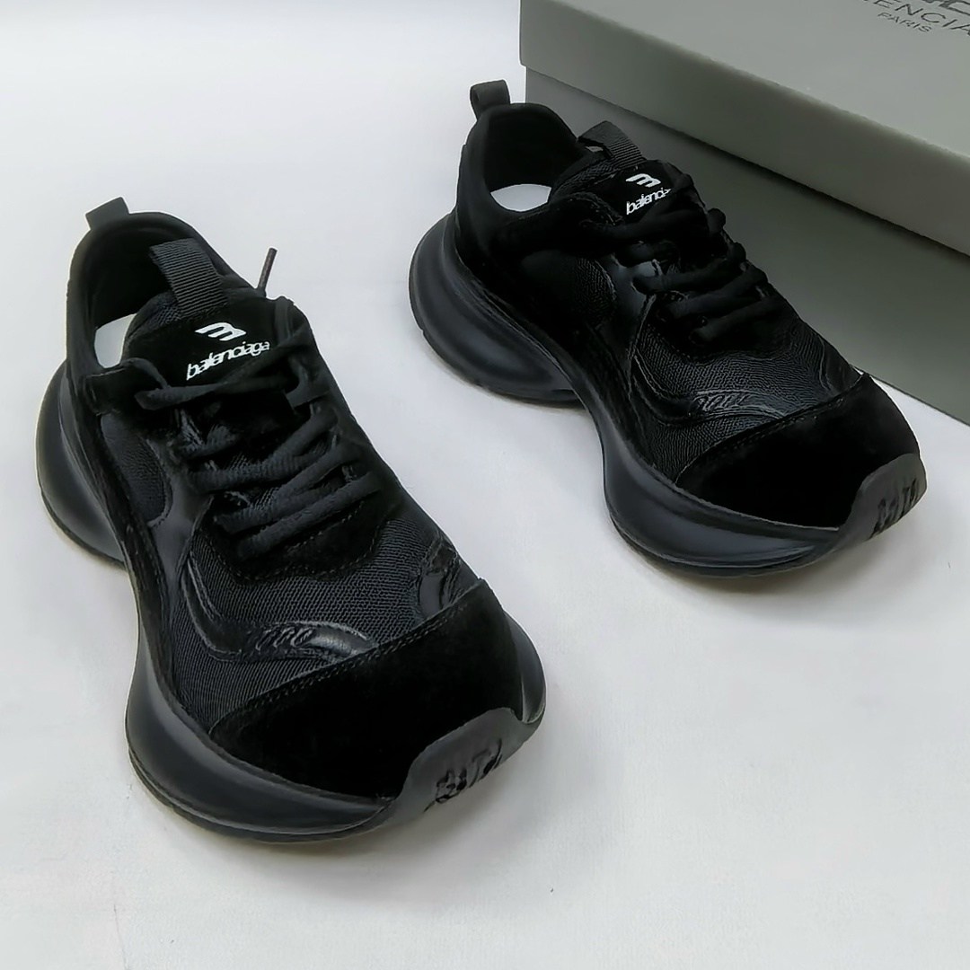 ,кроссовки женскиe,черные кроссовки,брендовые кроссовки,кроссы женские