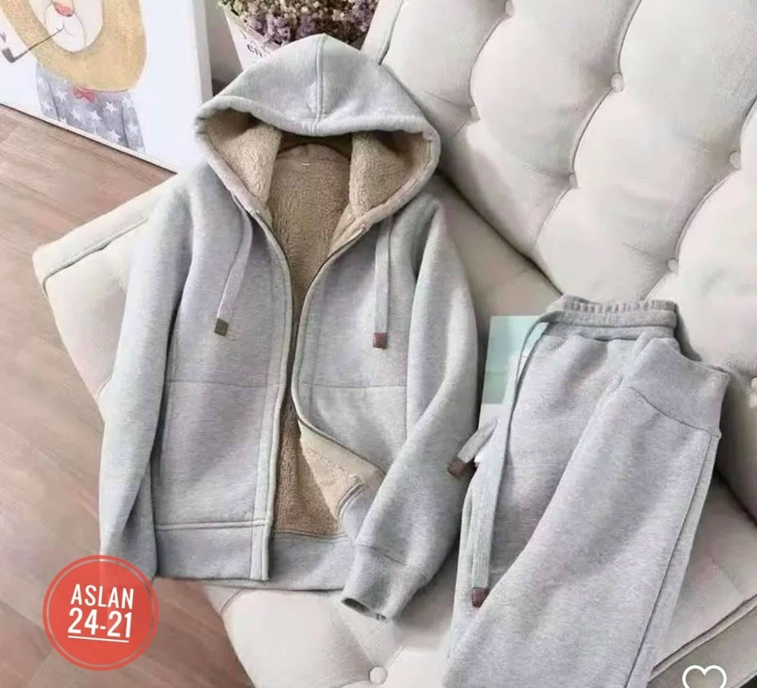 cпортивный костюм женский на флисе,женский костюм на флисе,костюм на флисе,теплый костюм на флисе,костюм флисовый женский