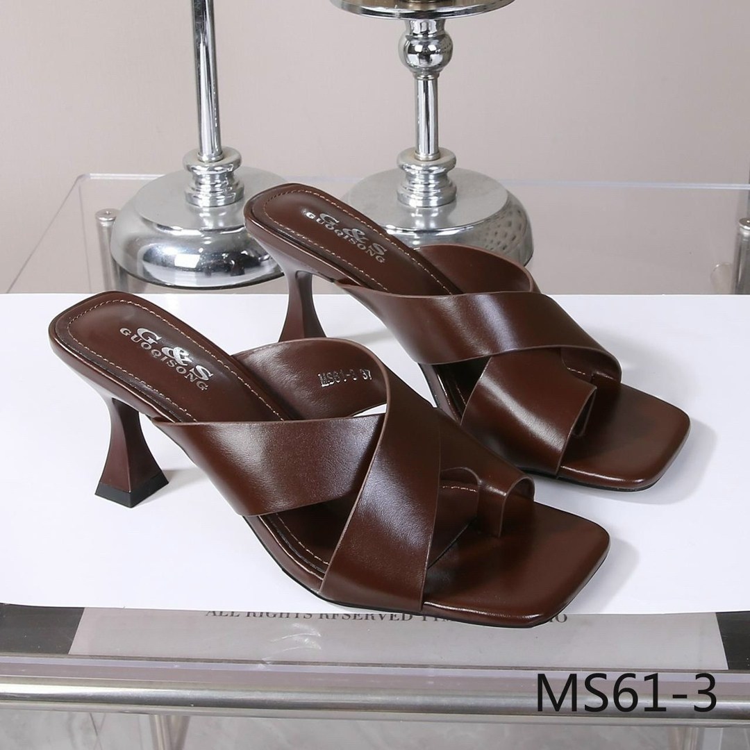 ,женские босоножки,босоножки на каблуках,каблуки белые,шлепанцы женские