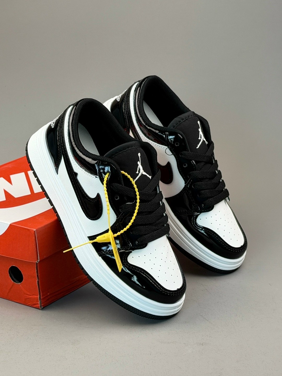 кроссовки nike air jordan 1 low,кроссовки nike air jordan 1 low лакированные,кроссовки nike air jordan 1 low "concord",nike air jordan 1 low,кроссовки nike air jordan 1 low black лакированные