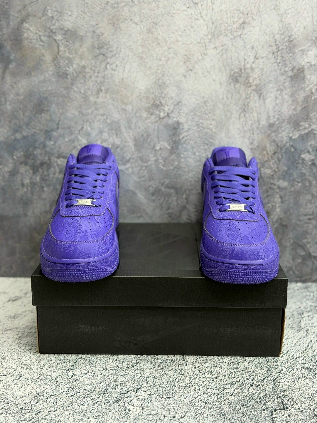 kobe bryant x nike air force 1 low "court purple",фиолетовые найки форсы,фиолетовые форсы,nike air force 1 low,кроссовки