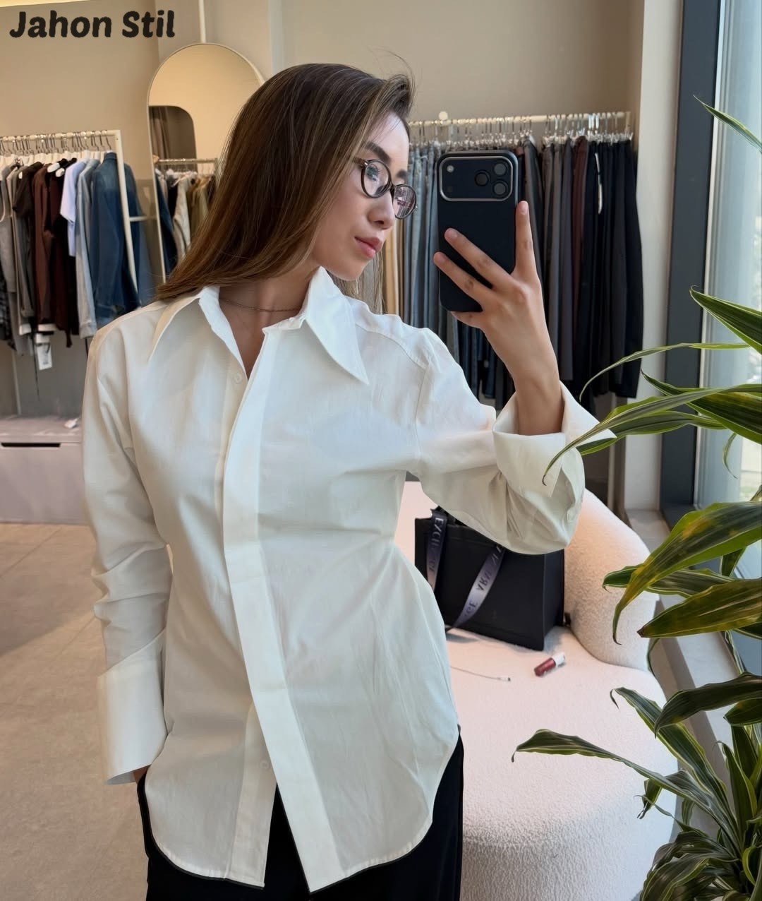 белая рубашка женская,женская рубашка,белая рубашка с длинными рукавами,свободная белая рубашка с отложным воротником,белая рубашка