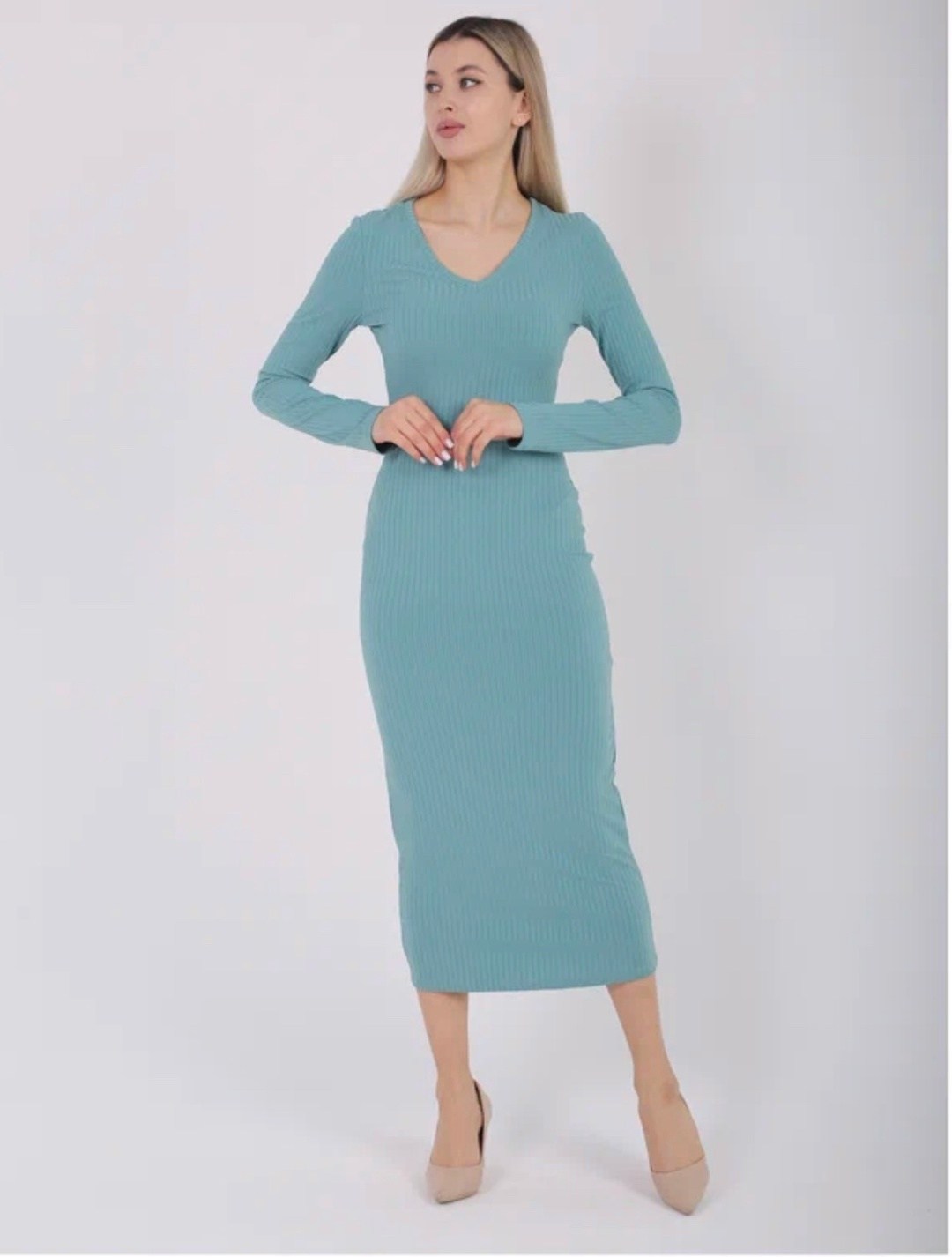 платье женское бирюзовое,платье лапша повседневное,платье длины миди,трикотажное платье,бирюзовое платье
