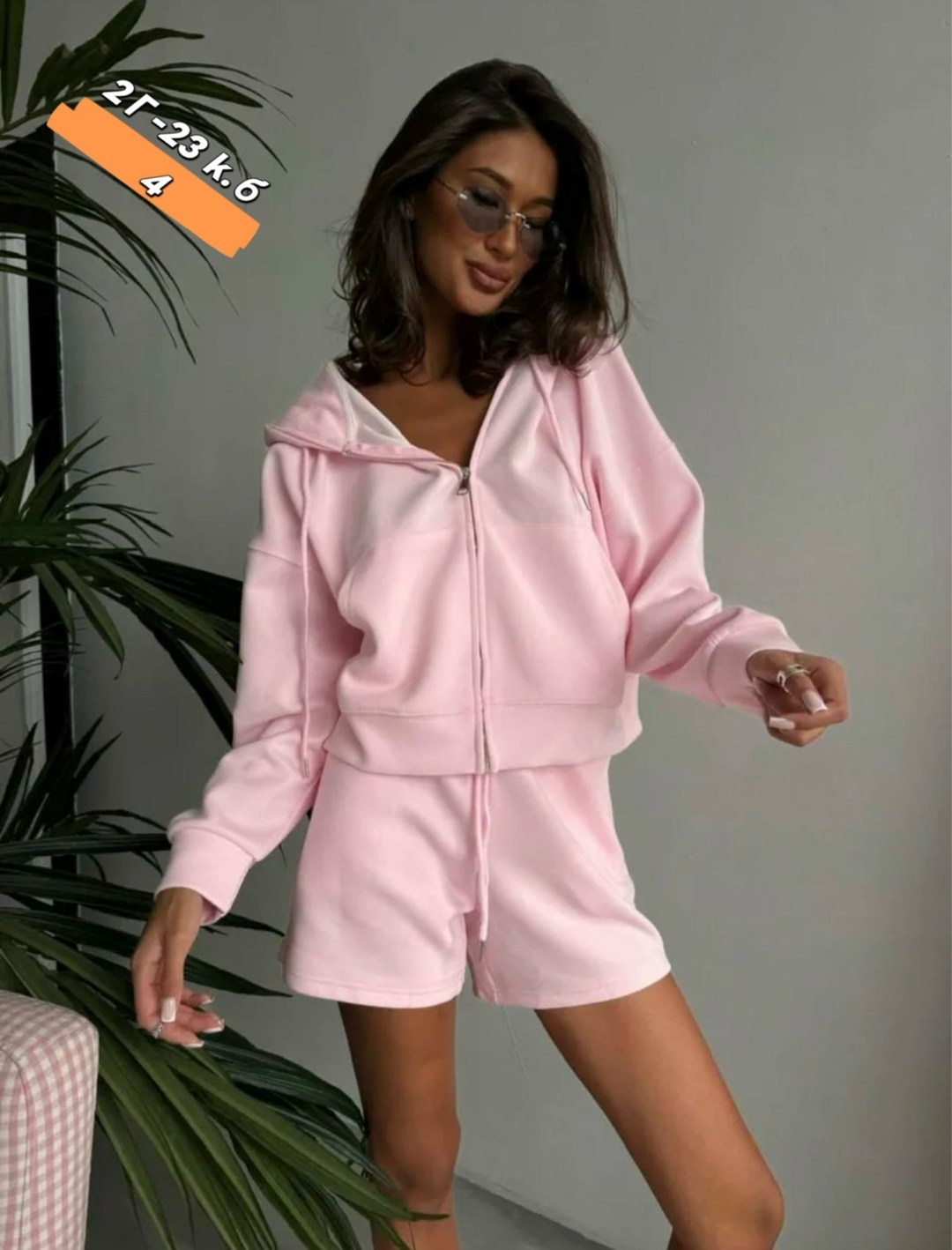 спортивный костюм женский с шортами,костюм спортивный с шортами,костюм с шортами женский,костюм женский,повседневный костюм