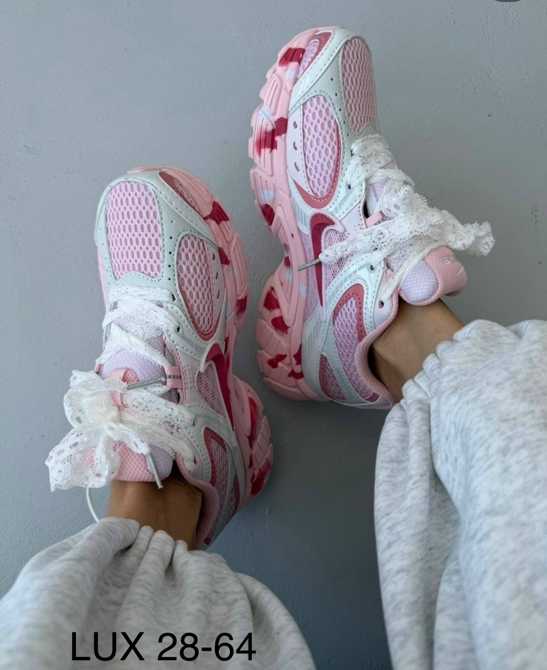 кроссовки женскиe,кроссовки женские nike,кроссовки nike,кроссовки спортивные air max tn plus nike,розовые кроссовки
