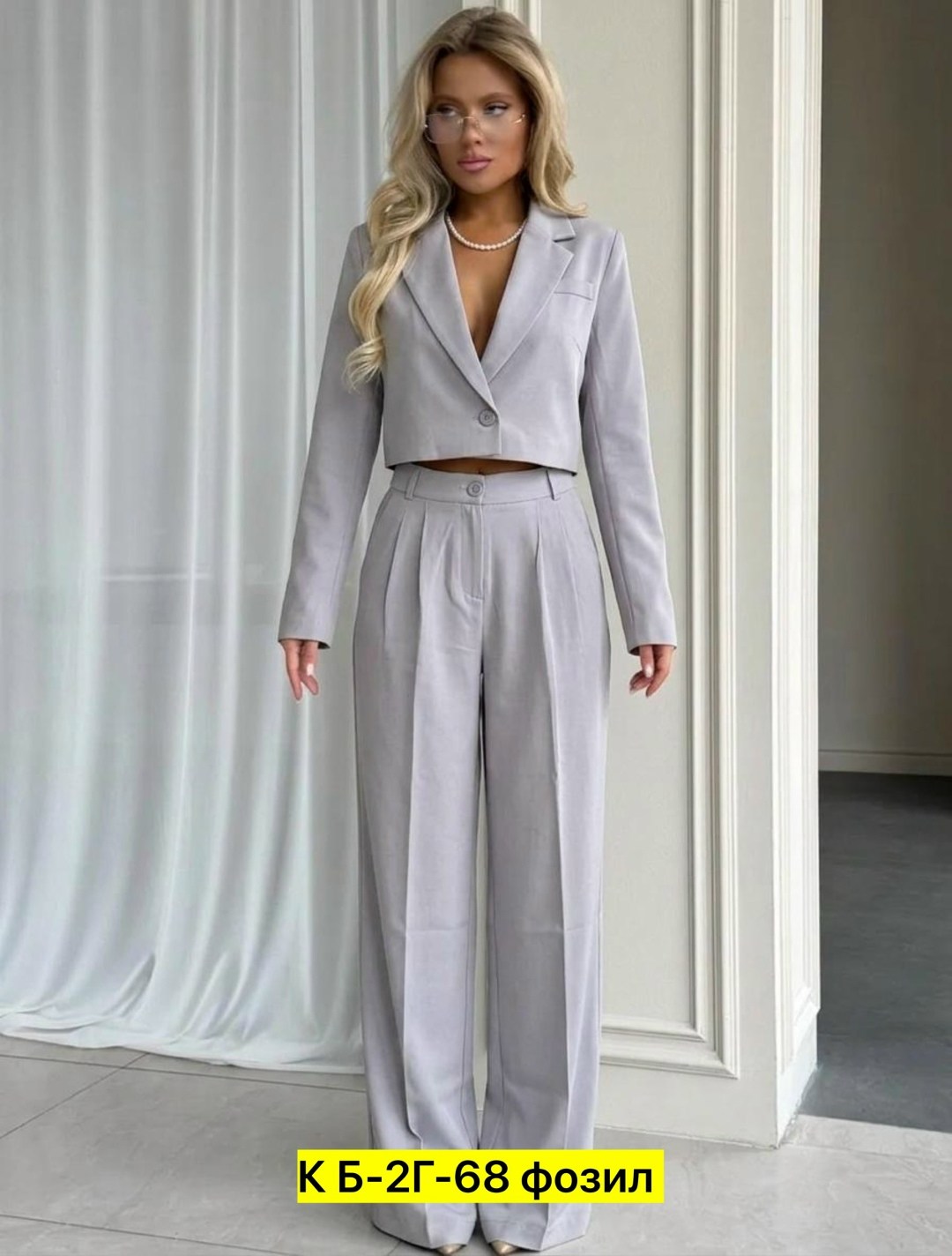 брючный костюм,женский брючный костюм,брючный костюм серый,брючный костюм женский деловой,брючный костюм с пиджаком
