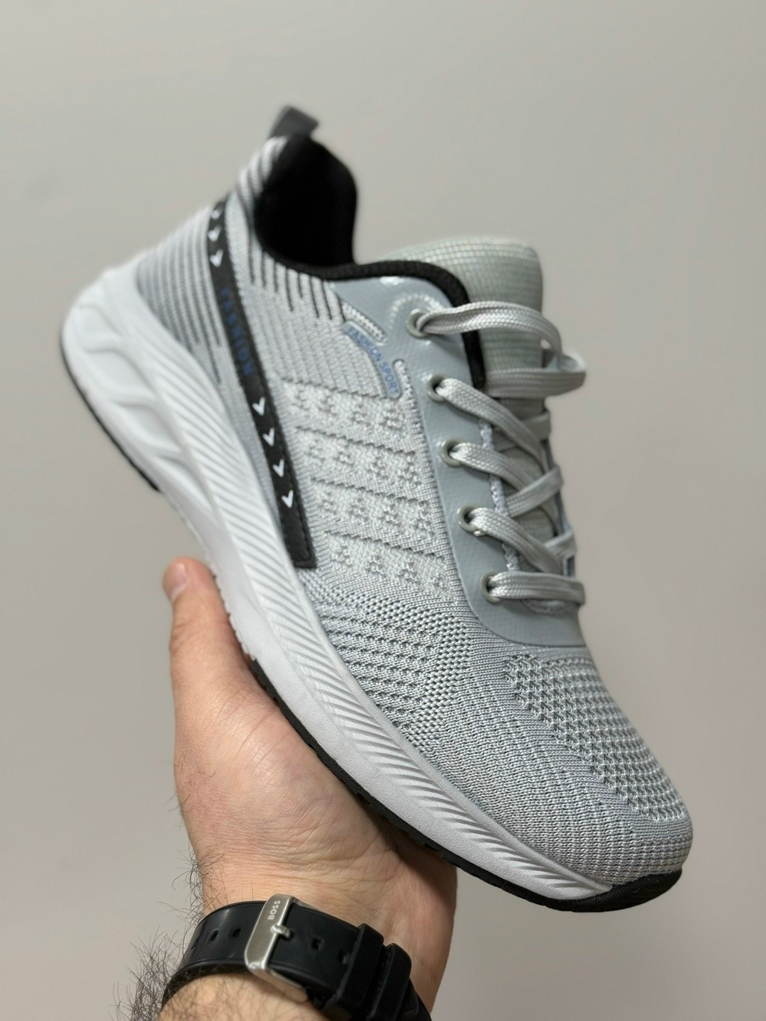 кроссовки,кроссовки удобные,мужские кроссовки,спортивная ,кроссовка