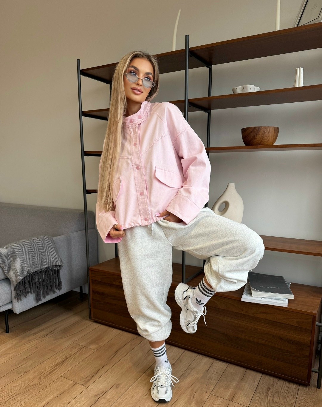 куртка женская розовый,куртка женская,куртка бомбер,стильная куртка,легкая куртка