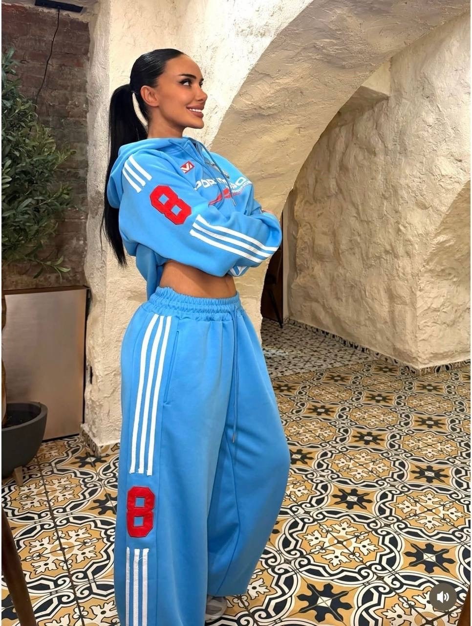 спортивный костюм женский,стильные костюмы,спортивные костюмы на флисе,спортивный костюм,костюм женский