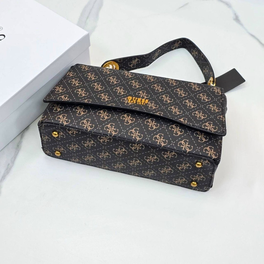 сумка женская guess,сумка guess,guess сумка на плечо,сумка женская через плечо guess,guess сумка на плечо кросс-боди