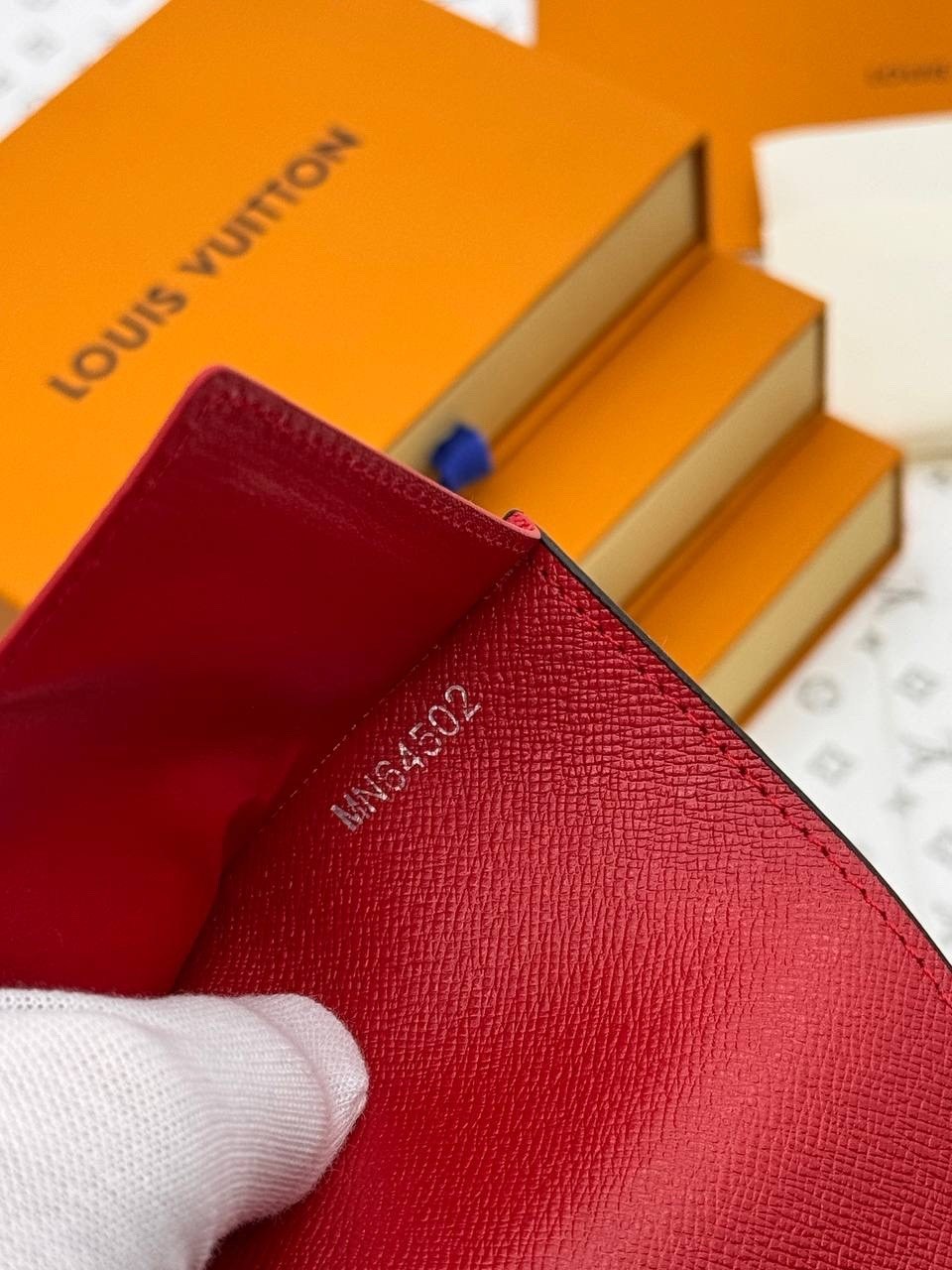 обложка для паспорта louis vuitton,louis vuitton кошелек,louis vuitton monogram,кошелек louis vuitton женский оранжевый,louis vuitton murakami