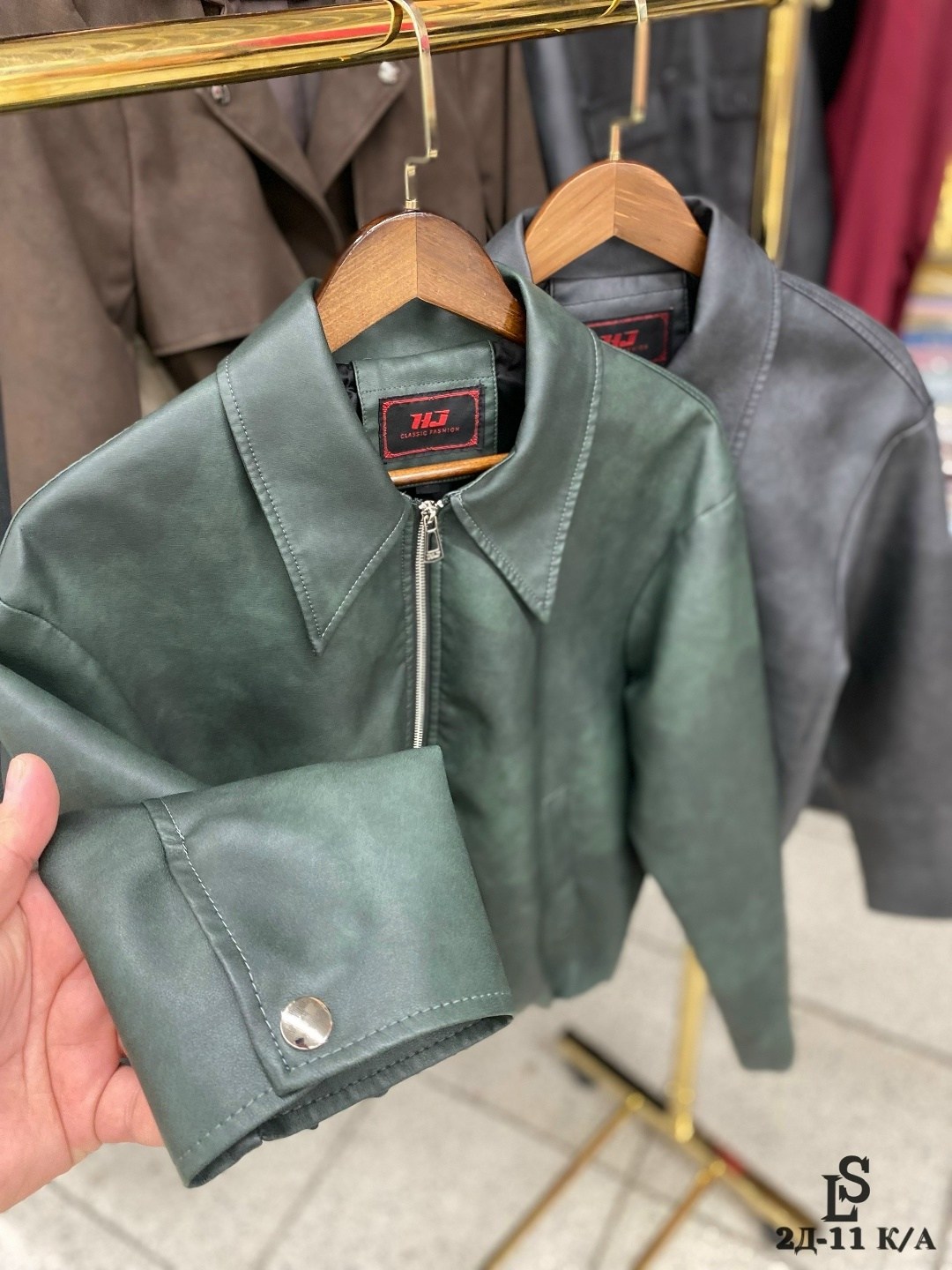 кожаная куртка,мужская кожаная куртка,кожаная куртка b.coast,мужская кожаная куртка с воротником-стойкой,кожаная куртка dior