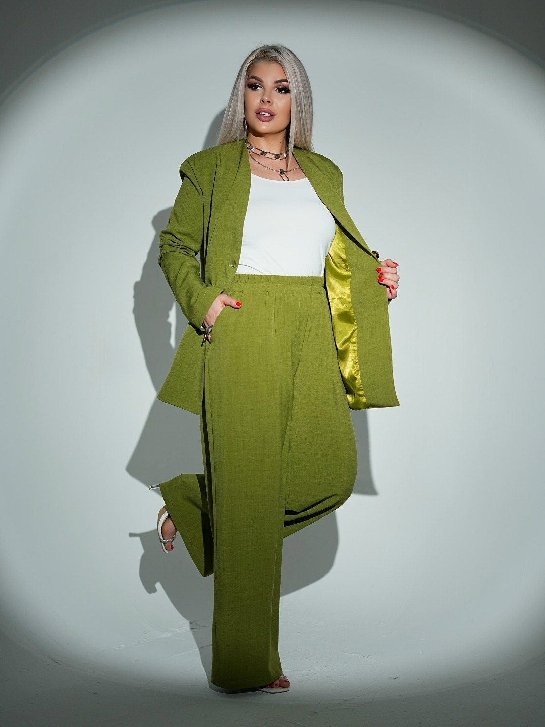 костюм летний женский брючный,костюм с брюками,стильные костюмы,женские брючные костюмы,костюм женский