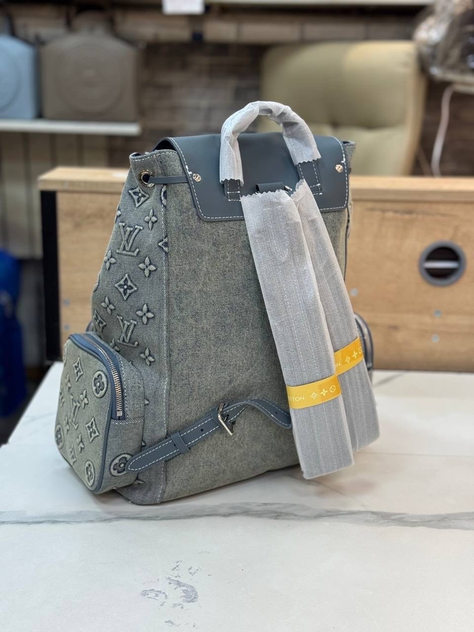 louis vuitton рюкзак,рюкзак женский louis vuitton,рюкзак джинсовый louis vuitton,рюкзак луи виттон,рюкзак