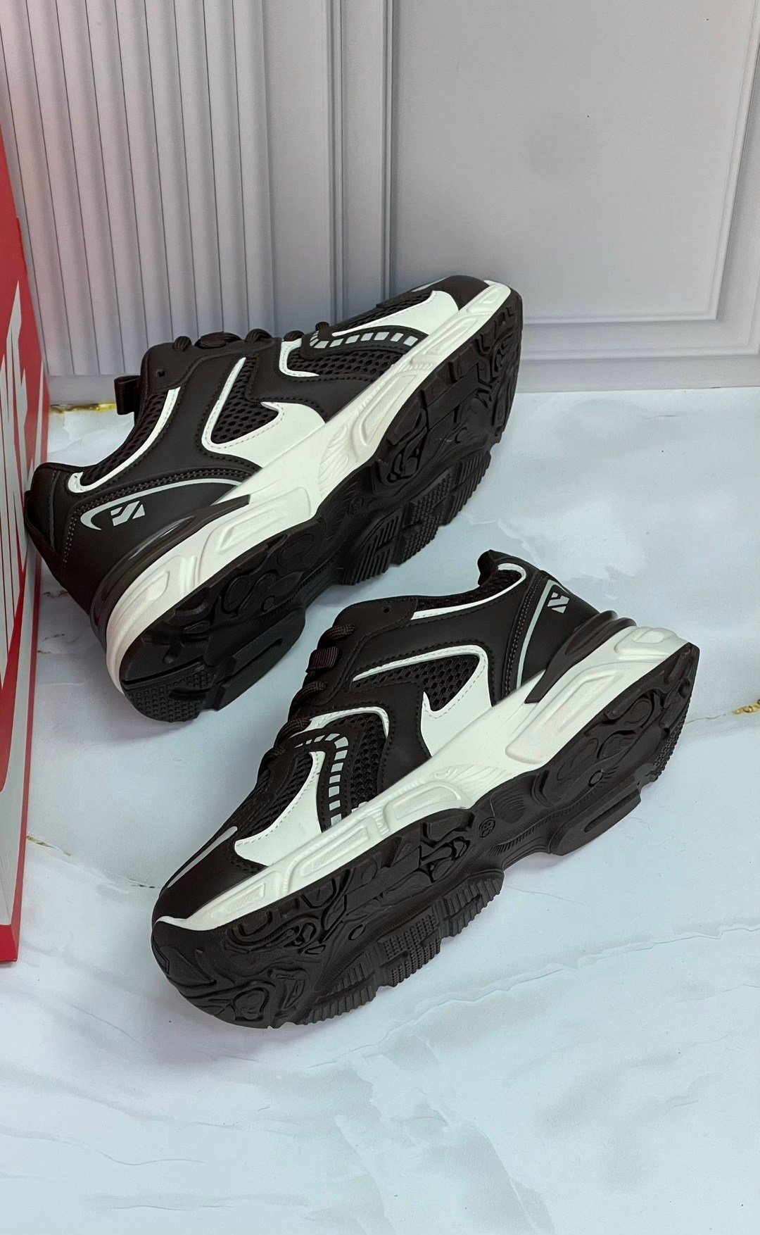 женские кроссовки,массивные кроссовки,кроссовки черные,женские массивные кроссовки,кроссовки на высокой подошве