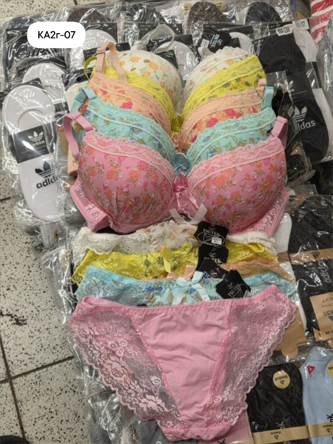 комплект нижнего белья,женский комплект нижнего белье,женская нижнее белье,бюстгальтер,бюстгальтер комплект