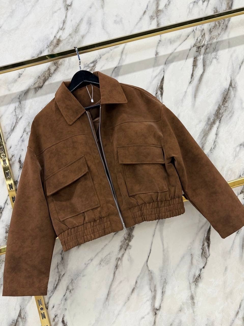 женская замшевая куртка косуха коричневая,женская байкерская куртка из искусственной замши,замшевая куртка,замшевая куртка женская,женская байкерская куртка из искусственной кожи