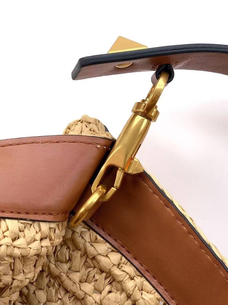 сумка,женская сумка,женская брендовая сумка,модная сумка,valentino сумка