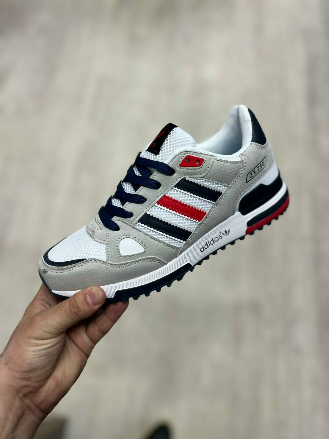 мужские кроссовки adidas zx 750,кроссовки adidas zx-750,adidas zx 750,кроссовки адидас zx 750,мужские кроссовки adidas