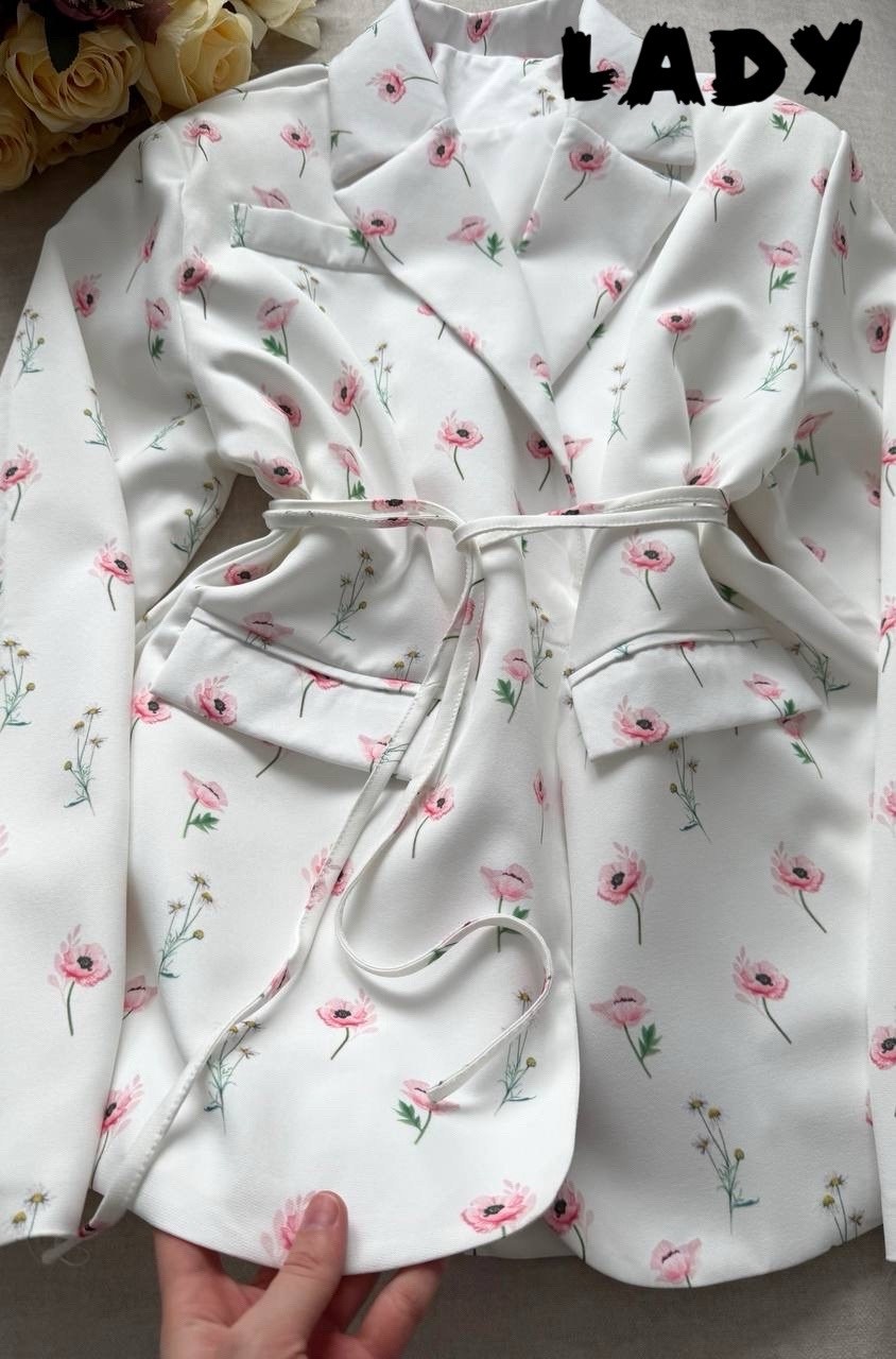 модный женский пиджак с цветочным принтом,элегантный пиджак с цветочным принтом,элегантный длинный женский жакет с цветочным принтом,пиджак оверсайз с цветочным принтом leroy style,пиджак с цветочным