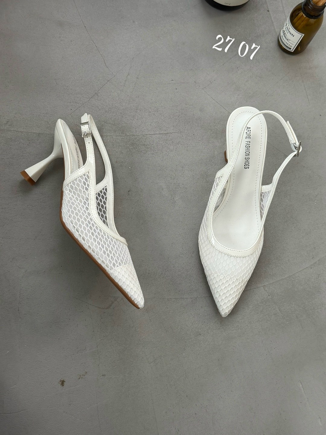 туфли-лодочки juliana с острым носком, украшенные жемчугом miss diva, серебро,туфли женские,туфли лодочка,серебряные туфли,стильные туфли