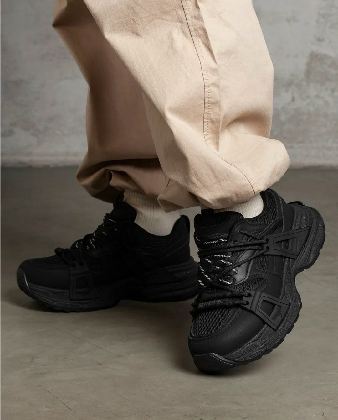 ,массивные кроссовки,кроссовки женскиe,chunky кроссовки,черные кроссовки