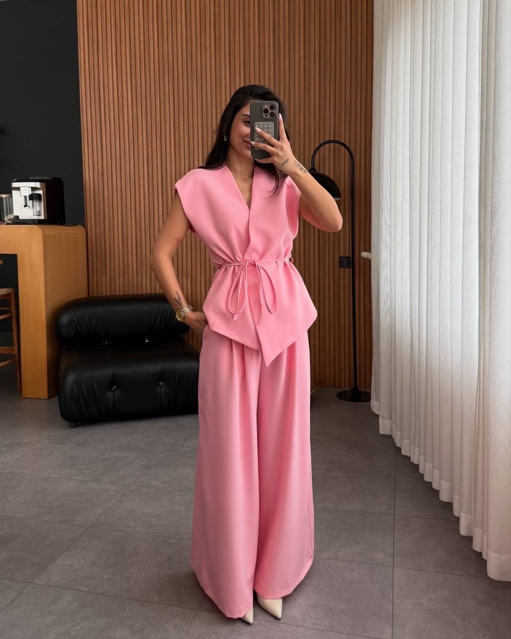 летние костюмы женские,костюм двойка с поясом,костюм с брюками,костюм с поясом,костюм стильный