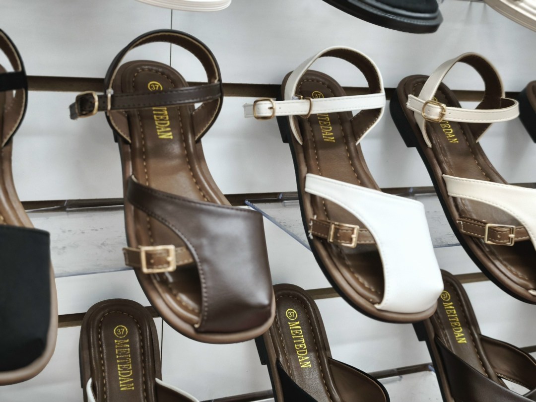 ,босоножки сандали,босоножки,босоножки модные,женские шлепанцы