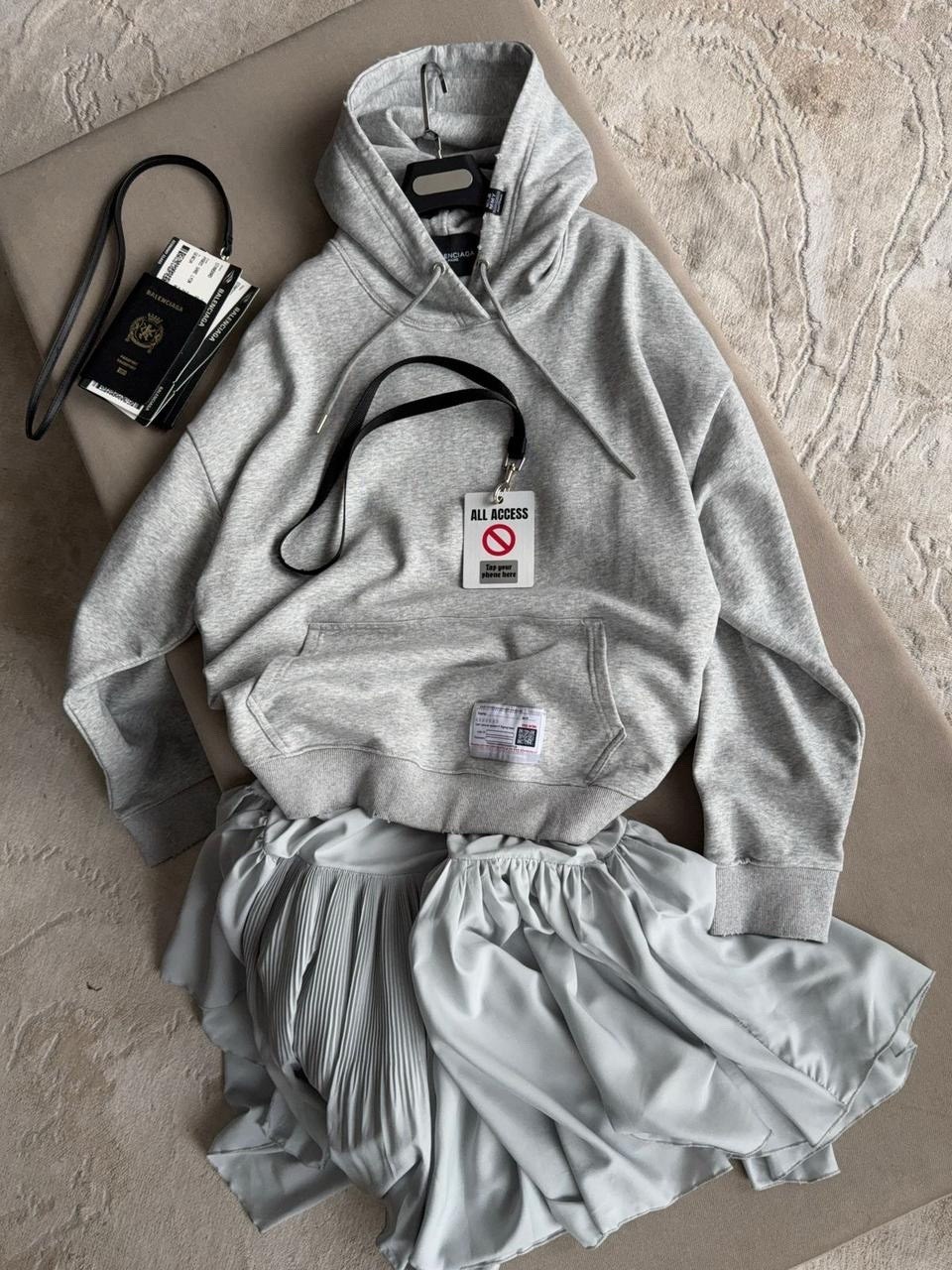 оверсайз толстовка,оверсайз свитшот,худи оверсайз,оверсайз одежда